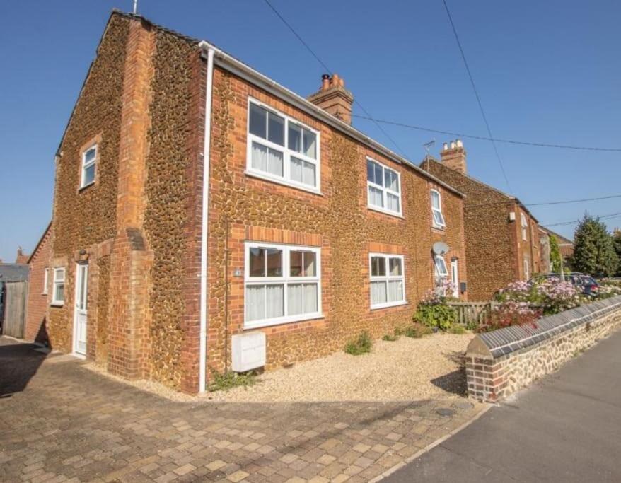 Wren Cottage 赫彻姆 外观 照片